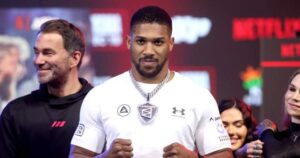 Anthony Joshua vairuotojas apkaltintas dėl Nigerijos automobilio avarijos, per kurią
